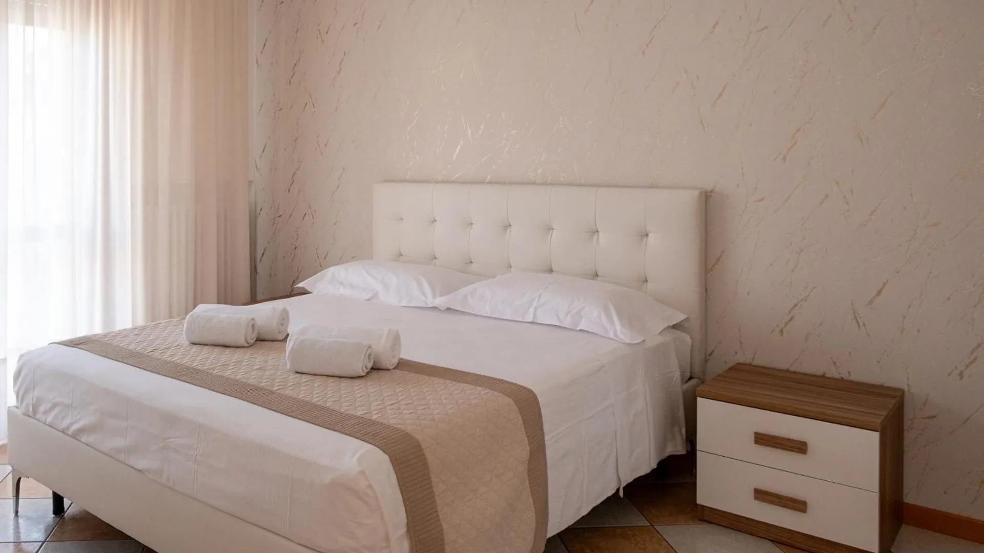 Terrace Apartment -M3 Apartments Lido di Jesolo 0*,